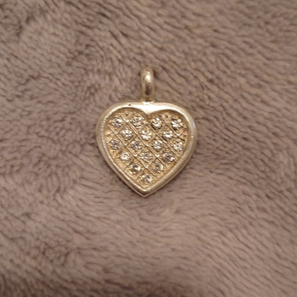 Sterling Silver Pavé Heart Pendant